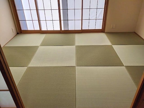 琉球畳の和室のコピー